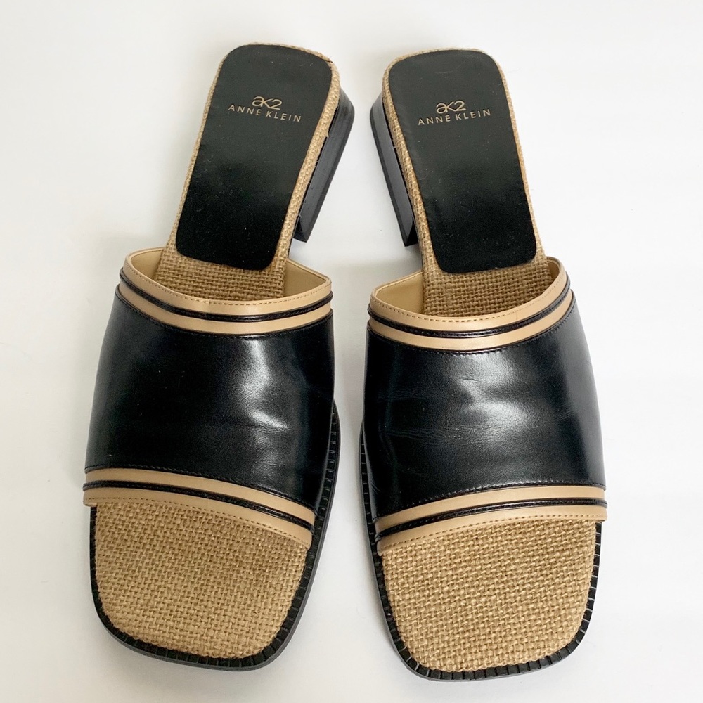 ANNE KLEIN Black & Tan Mule